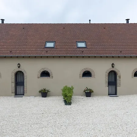 Сasa de vacaciones Rénové En Milieu Rural, Ambiance Contemporaine - Fr-1-489-79