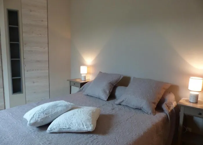 Дом отдыха Renoves A La Ferme, Terrasse Et Ambiance Scandinave - Fr-1-489-79